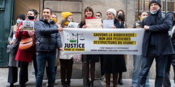 Pesticides : condamné à réviser les autorisations de mise sur le marché, l’Etat propose de réévaluer sept produits, soit 0,28 % des tonnages utilisés