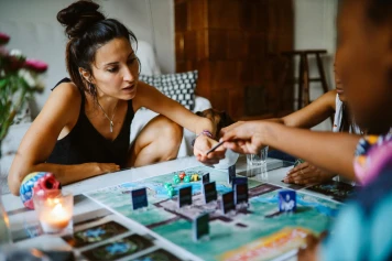 « Depuis vingt ans que je travaille en boutique, je n’en avais jamais autant vendu » : pourquoi le jeu de rôle revient en force