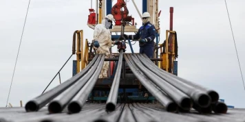 Le recours à des outils d’IA pourrait doper l’extraction de pétrole dans le monde, augmentant encore les émissions de CO₂