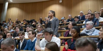 Universités : la préconisation d’une hausse des frais d’inscription suscite un vif émoi